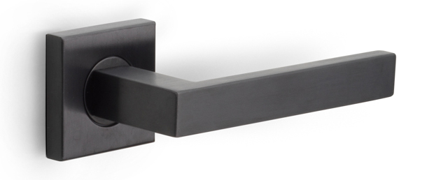 Formani BASICS BSQ2-G deurkruk geveerd op vierkant rozet PVD gunmetal