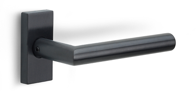 Formani BASICS LB2-19Q32G deurkruk dubbel geveerd op rechthoekig rozet PVD gunmetal
