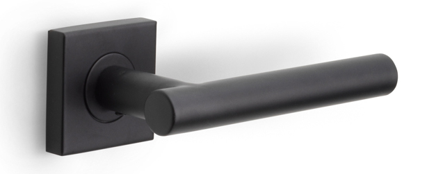 Formani BASICS LB7-19BSQ deurkruk geveerd op vierkant rozet mat zwart